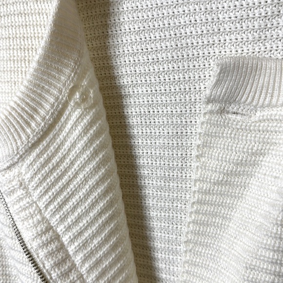 Banana Republic Cream Moto Sweater Jacket Asymmetrical Zip up Pockets Sz LP - Picture 10 of 13